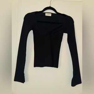 DISSH 🖤 Black ribbed long sleeve sweetheart neck XS